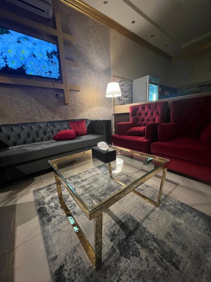 أجنحة ورد للوحدات الفندقية Khamis Mushait Extérieur photo