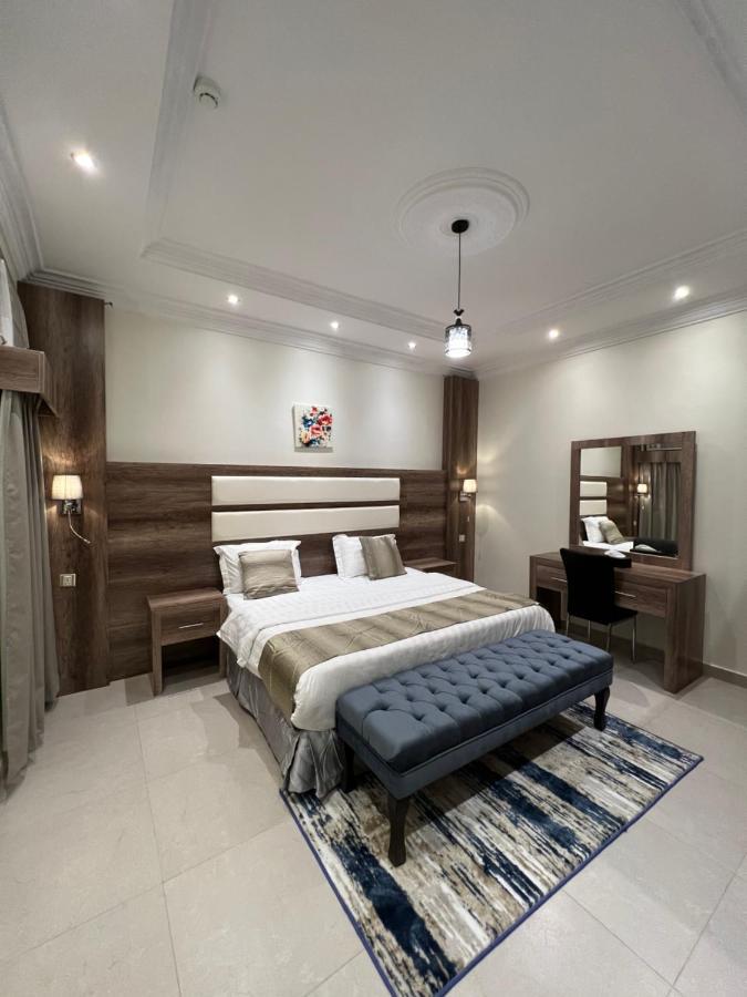 أجنحة ورد للوحدات الفندقية Khamis Mushait Extérieur photo