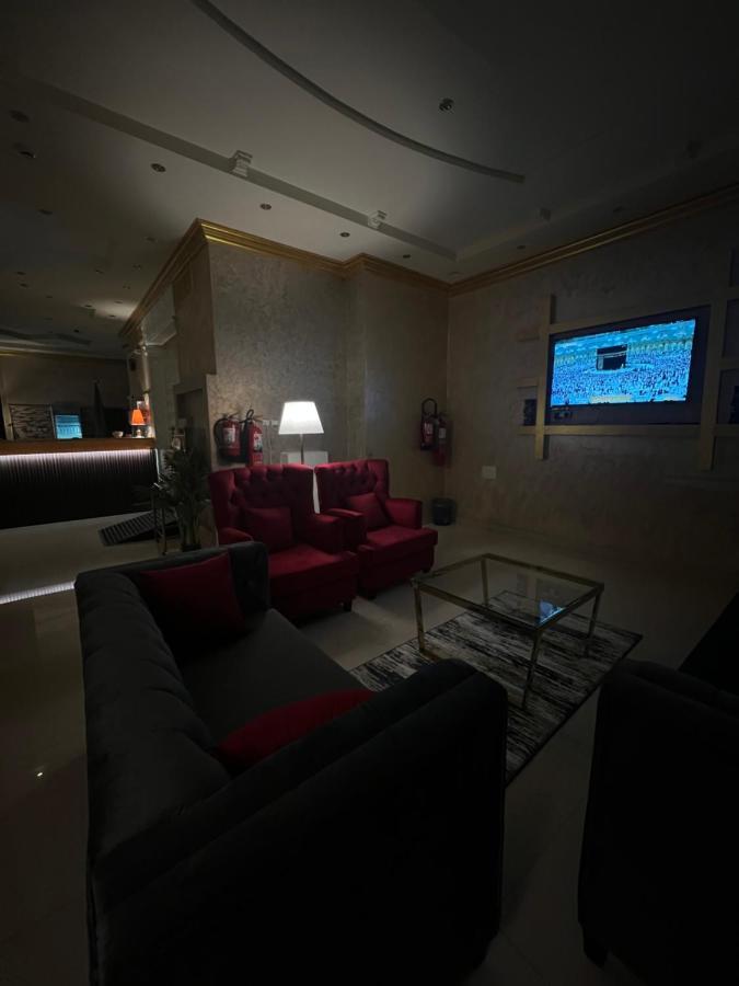 أجنحة ورد للوحدات الفندقية Khamis Mushait Extérieur photo