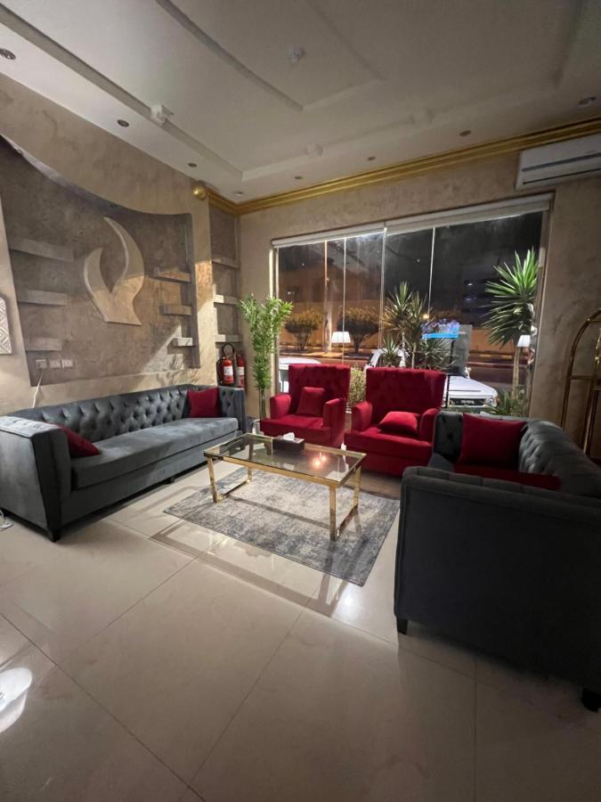 أجنحة ورد للوحدات الفندقية Khamis Mushait Extérieur photo