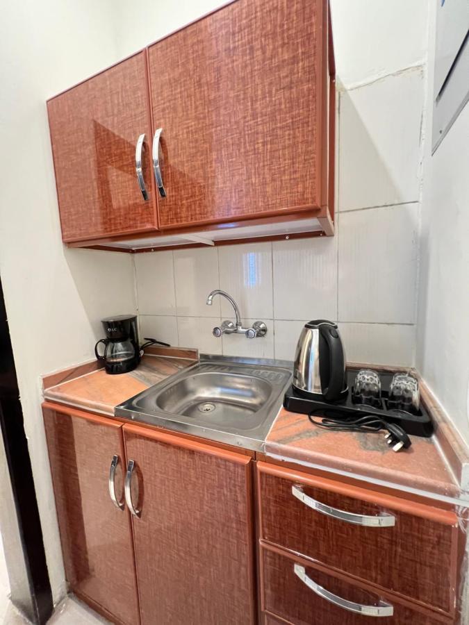 أجنحة ورد للوحدات الفندقية Khamis Mushait Extérieur photo