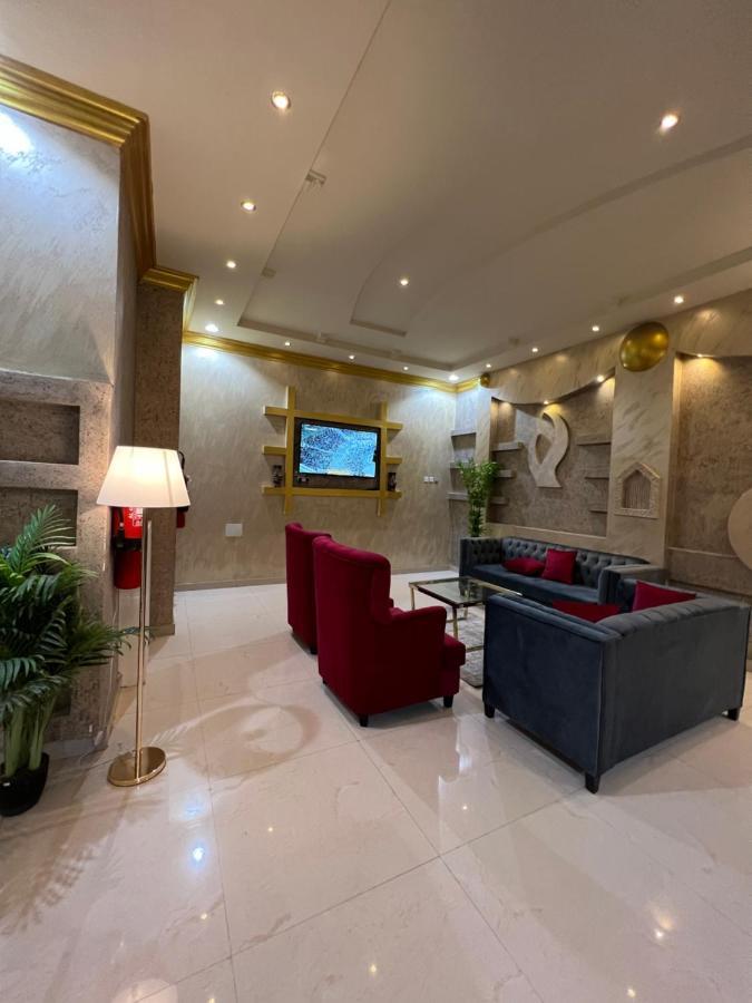 أجنحة ورد للوحدات الفندقية Khamis Mushait Extérieur photo