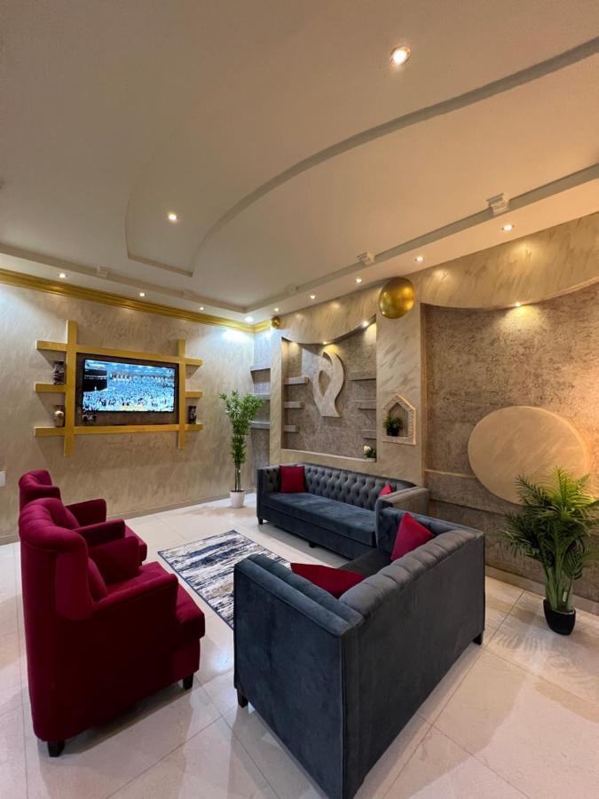 أجنحة ورد للوحدات الفندقية Khamis Mushait Extérieur photo